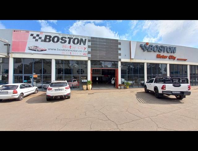 2,300M² SHOWROOM FOR SALE IN ANDERBOLT